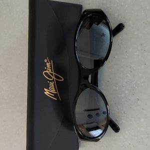 Maui Jim Sunglasses 😎